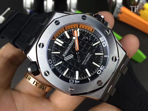 オーデマピゲ時計正面デザイン